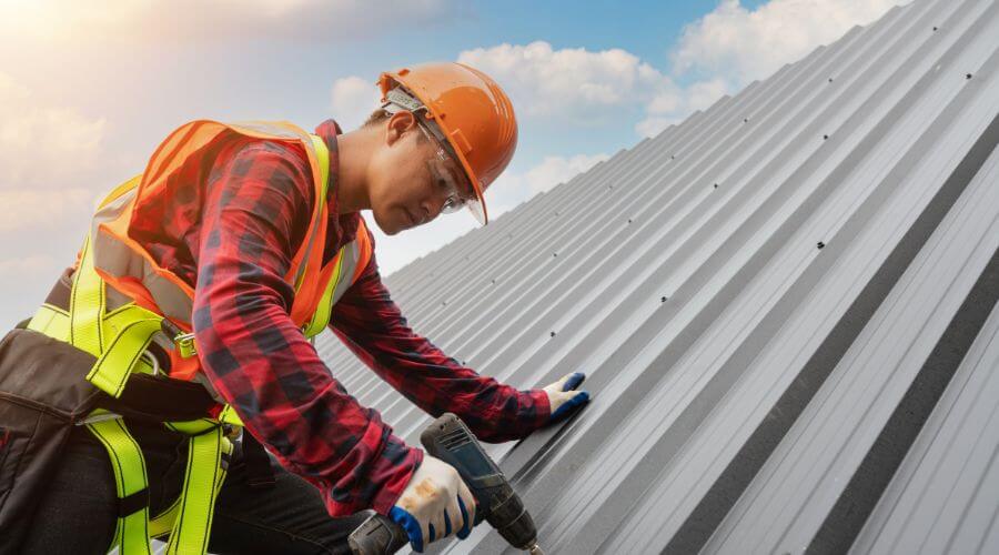 Professional metal roof installation in Simpson, IL